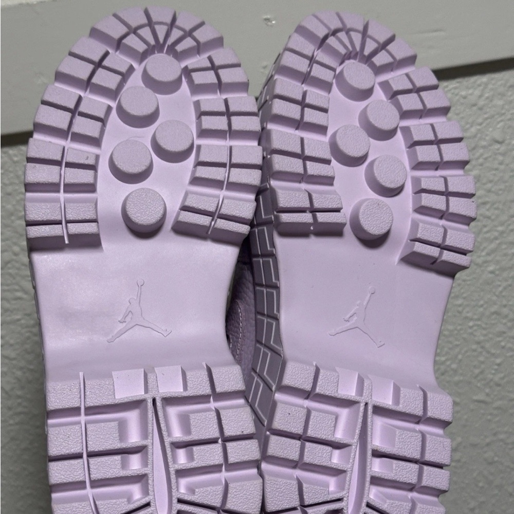 Size 9.5 Womens Nike Air Jordan 1 Low Brooklyn Low Doll HF3184-500 Shoes (NEW) - Picture 7 of 8